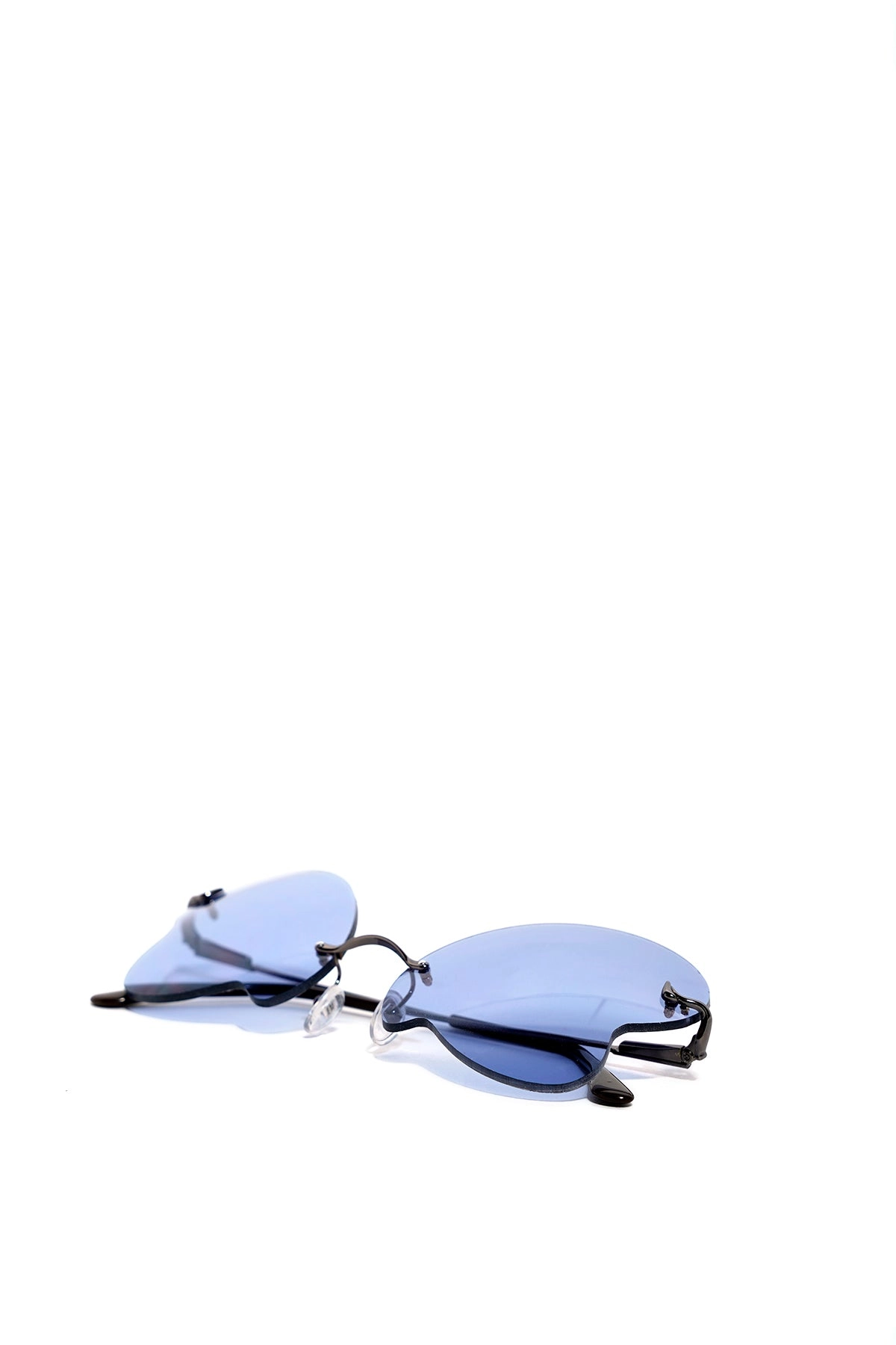 BLUE BUTTERFLY SUNGLASSES