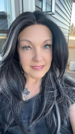 Brenda Collection-Yvonne black with Highlight layers cut salt and pepper style lace Front wig