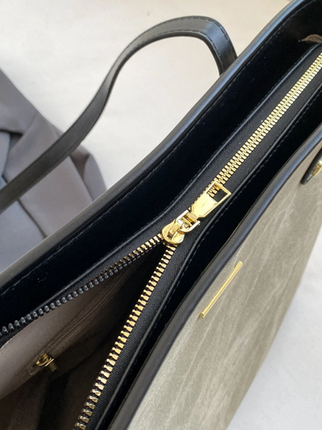 Fashion Textured Large Capacity Tote Shoulder Bag