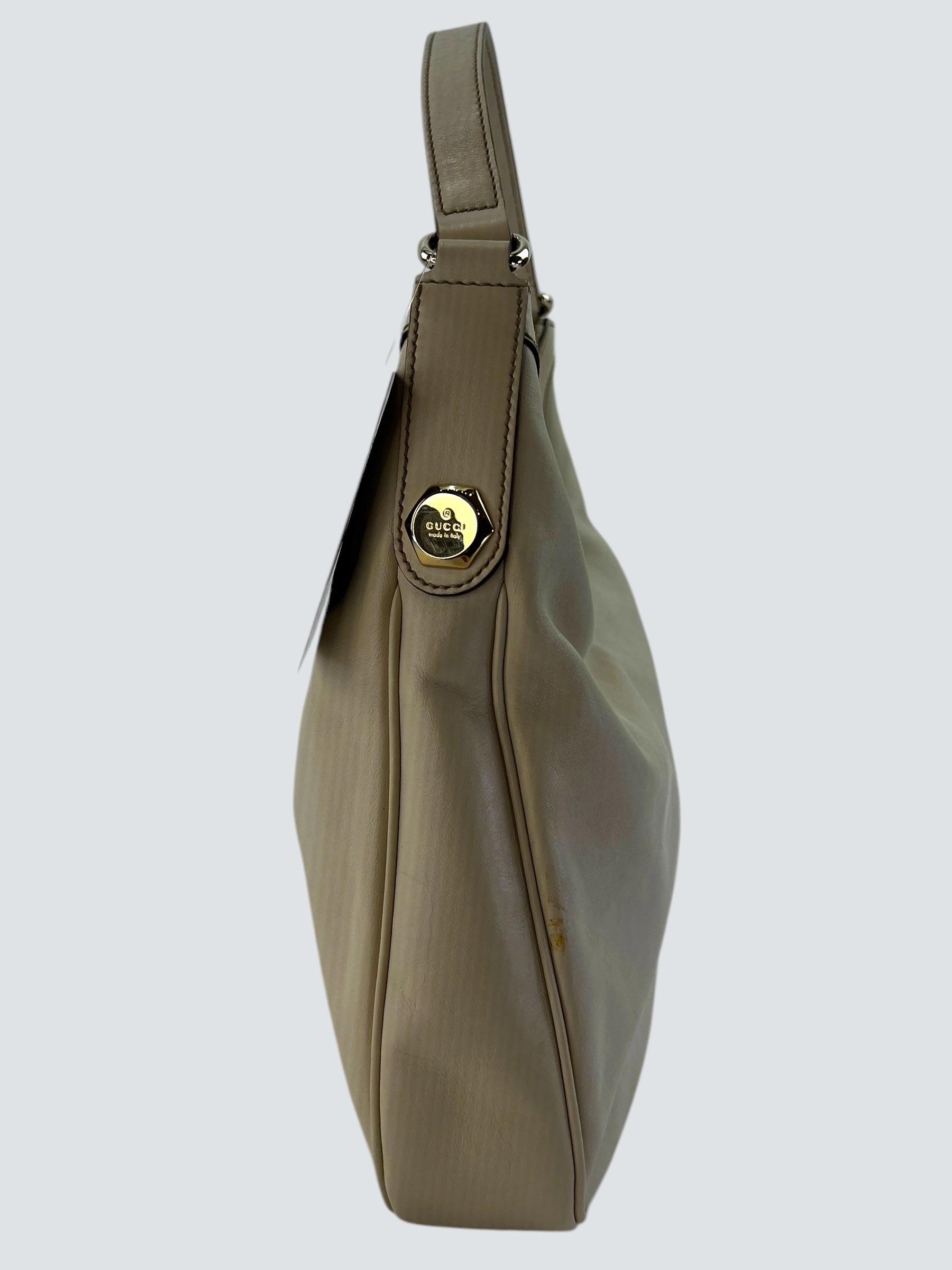 Gucci Off White Leather Shoulder Bag
