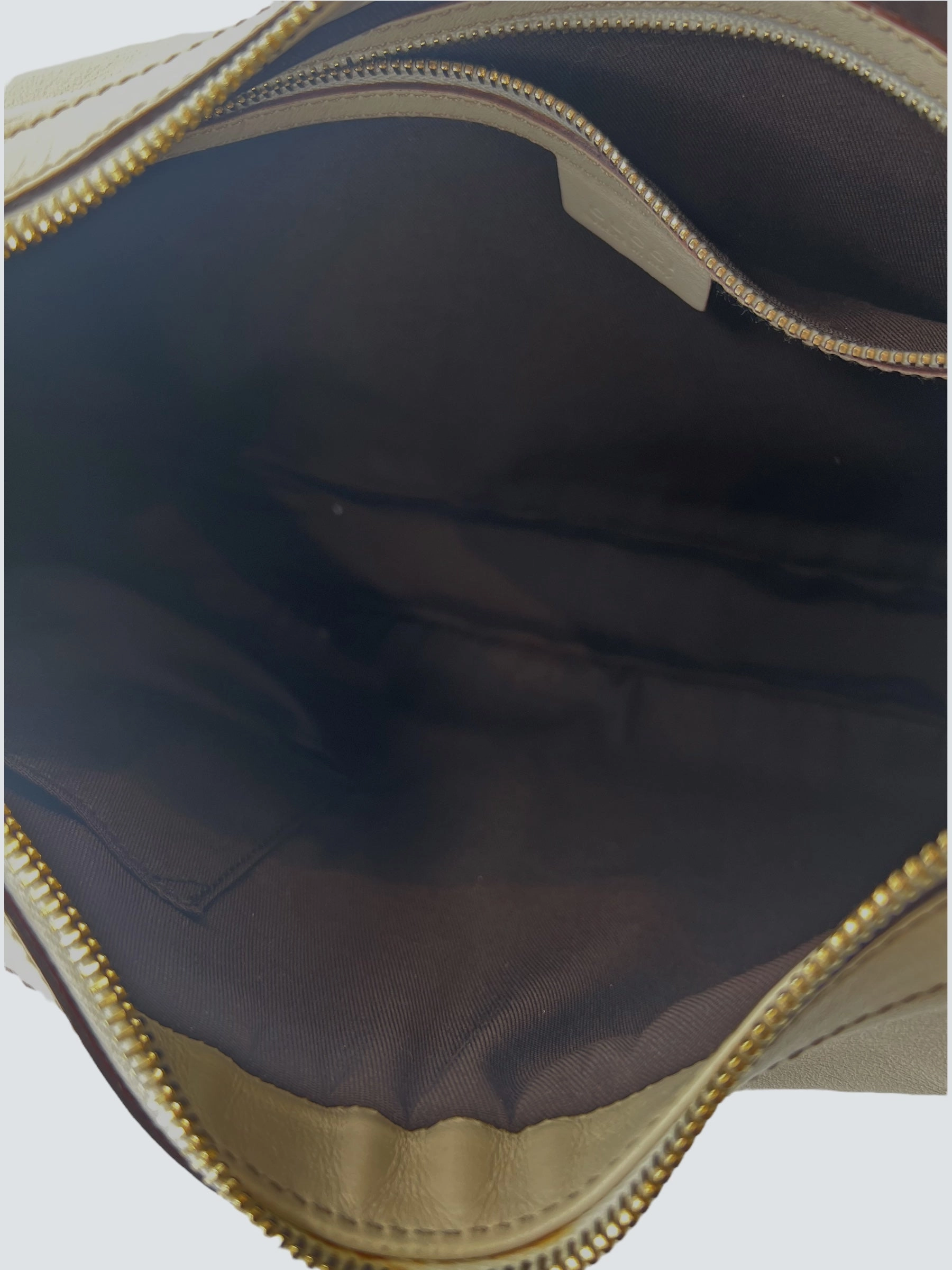 Gucci Off White Leather Shoulder Bag