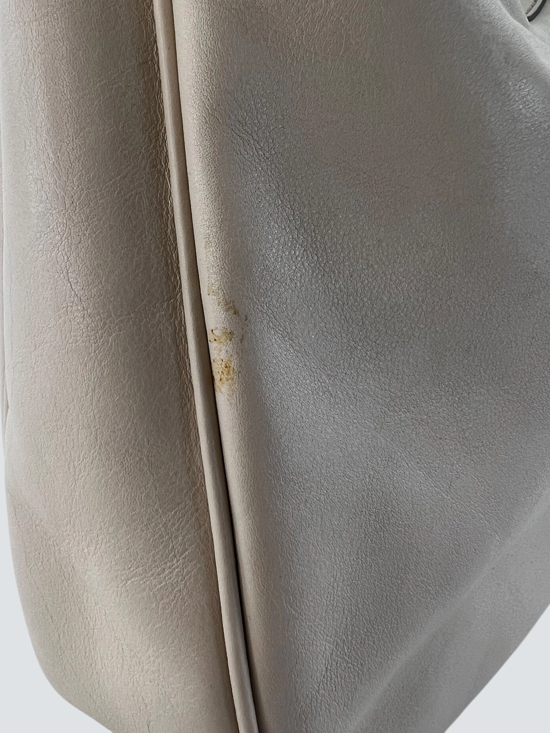 Gucci Off White Leather Shoulder Bag