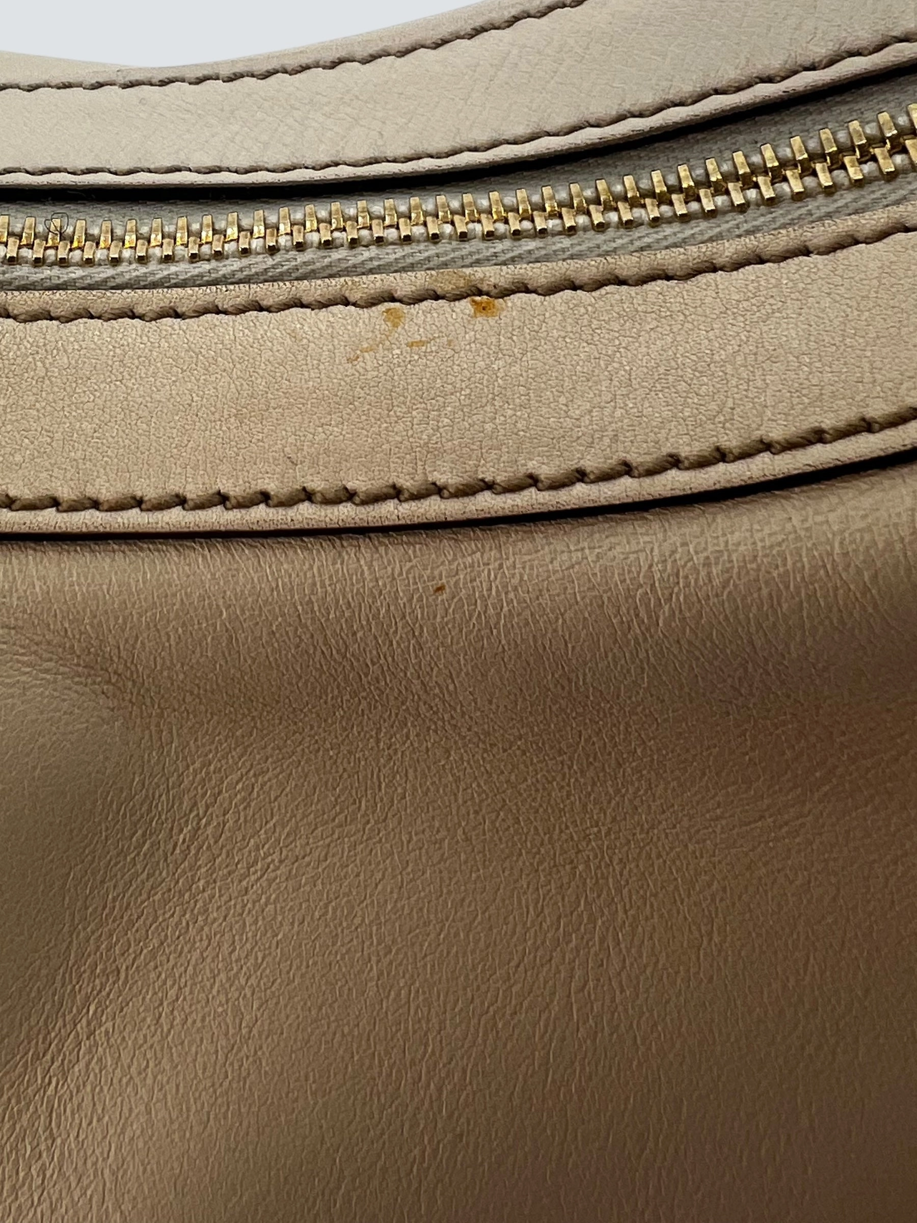 Gucci Off White Leather Shoulder Bag