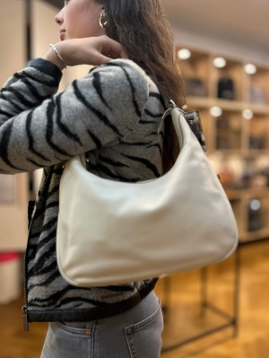 Gucci Off White Leather Shoulder Bag
