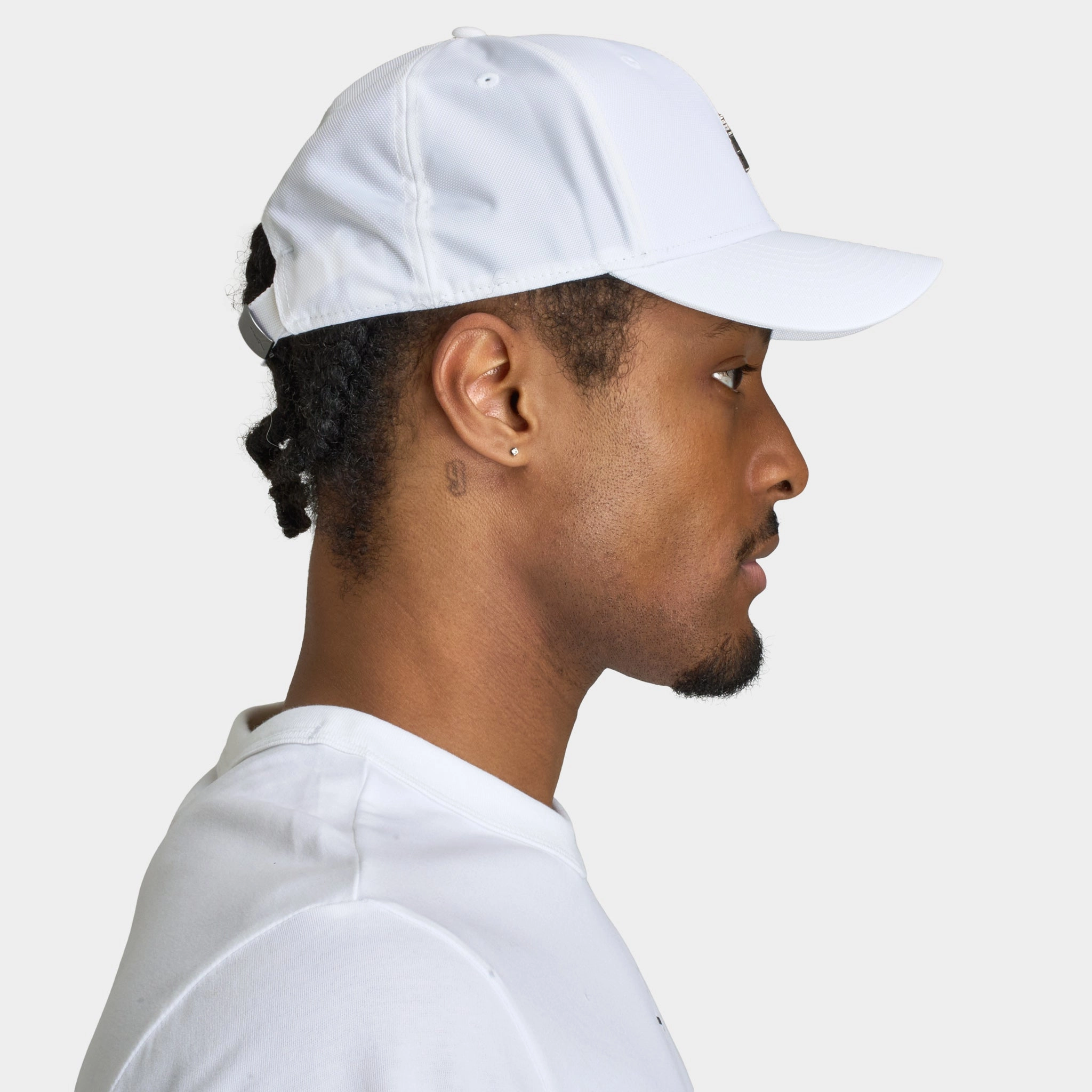 Jordan Rise Structured Metal Jumpman Strapback Cap / White