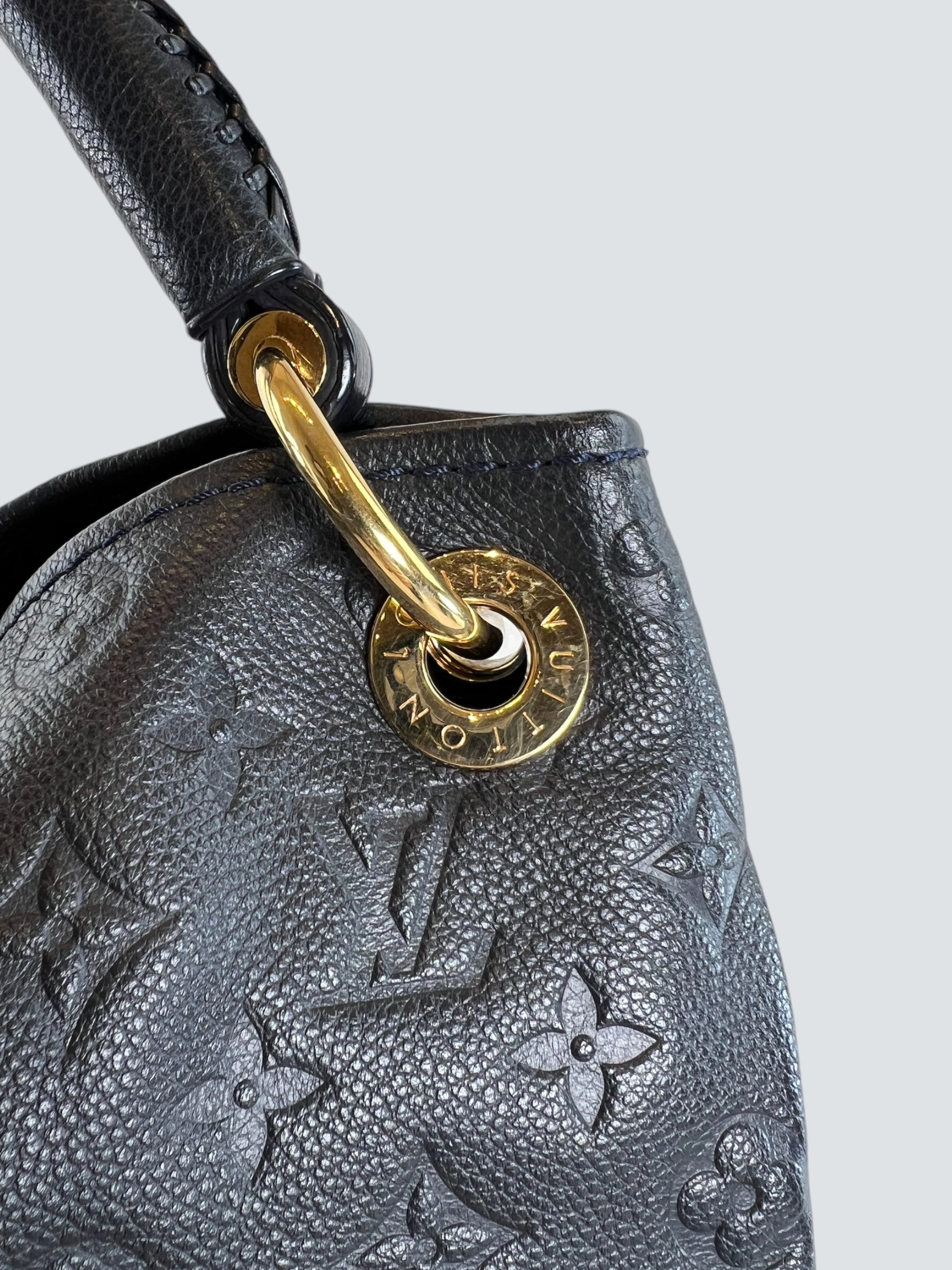 Louis Vuitton Black Empreinte Leather Artsy Hobo