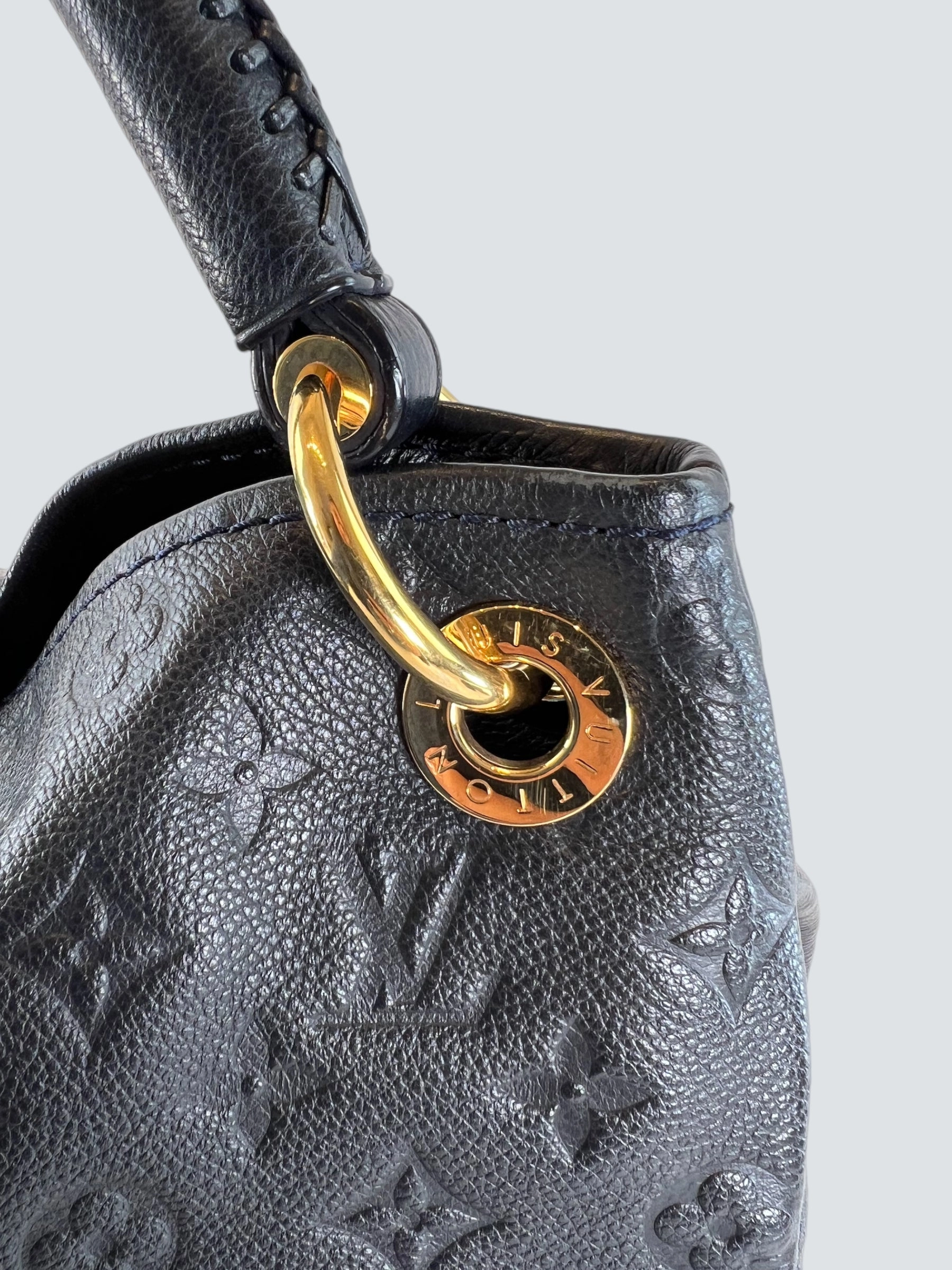 Louis Vuitton Black Empreinte Leather Artsy Hobo