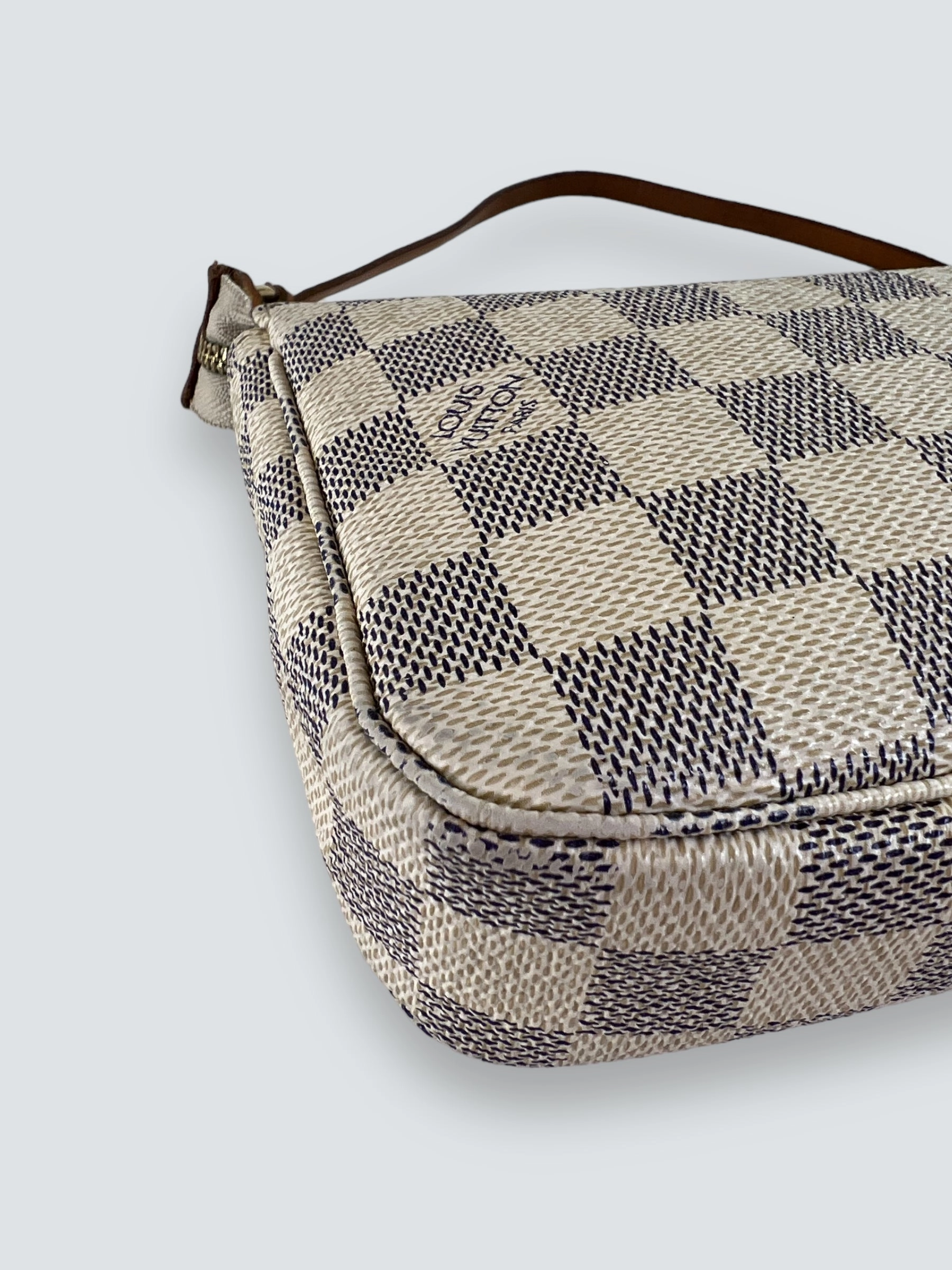 Louis Vuitton Canvas Pochette Azur Handbag