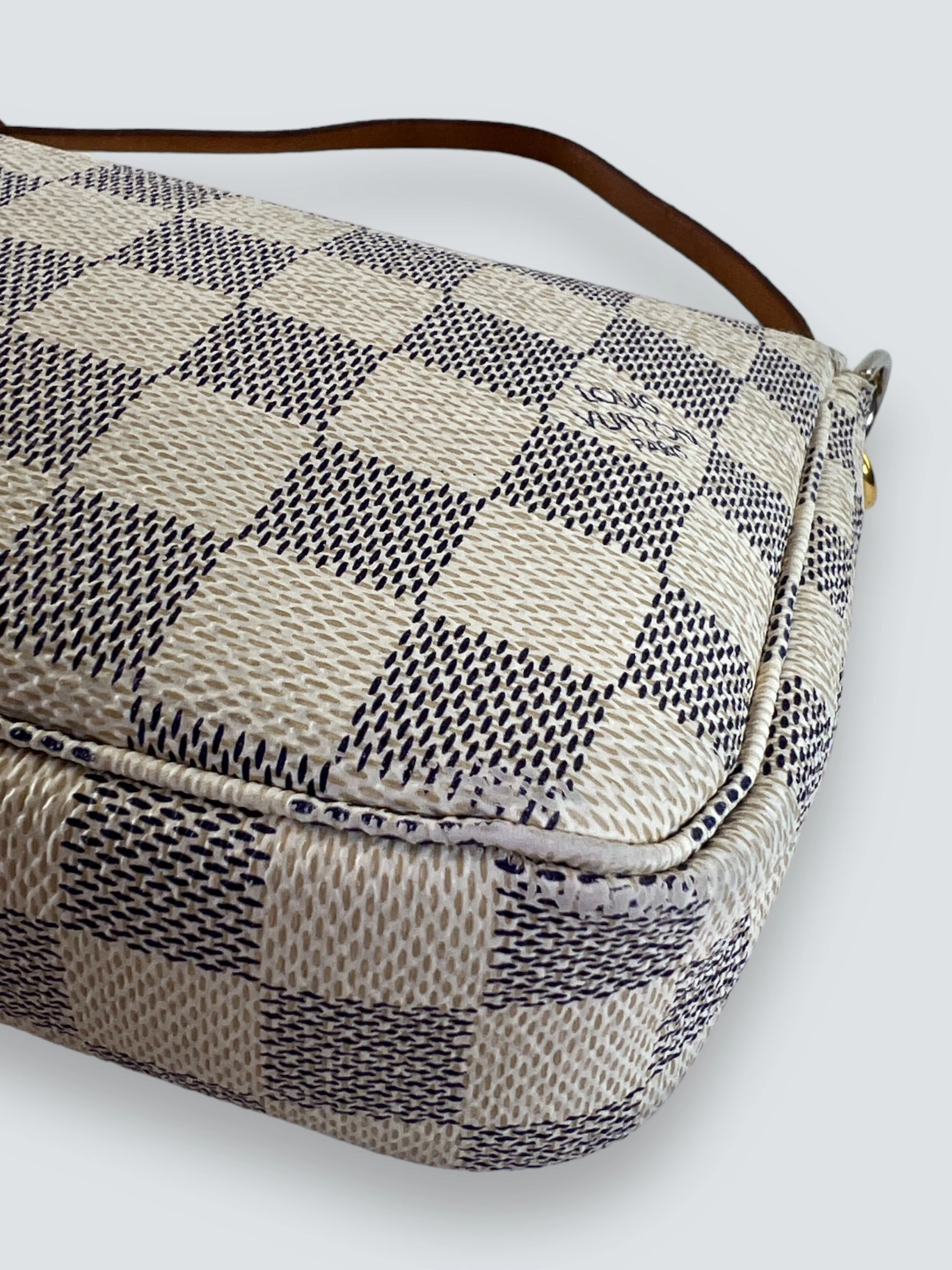 Louis Vuitton Canvas Pochette Azur Handbag