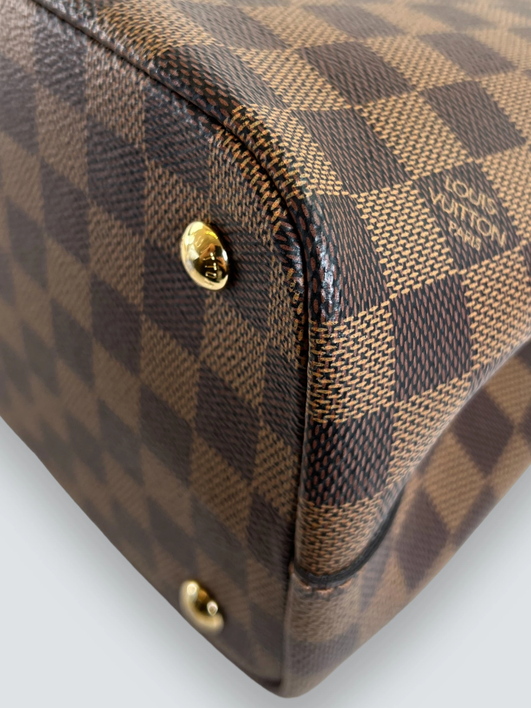 Louis Vuitton Damier Ebene Canvas Kensington Tote