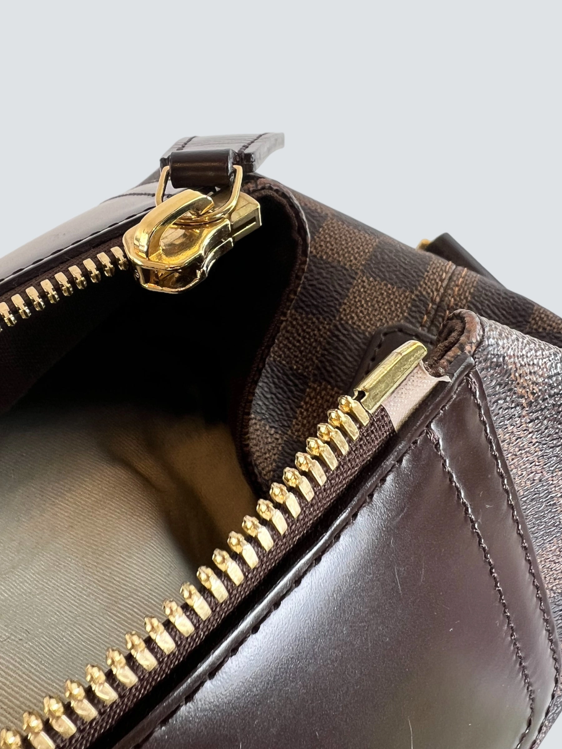 Louis Vuitton Damier Ebene Canvas Luggage