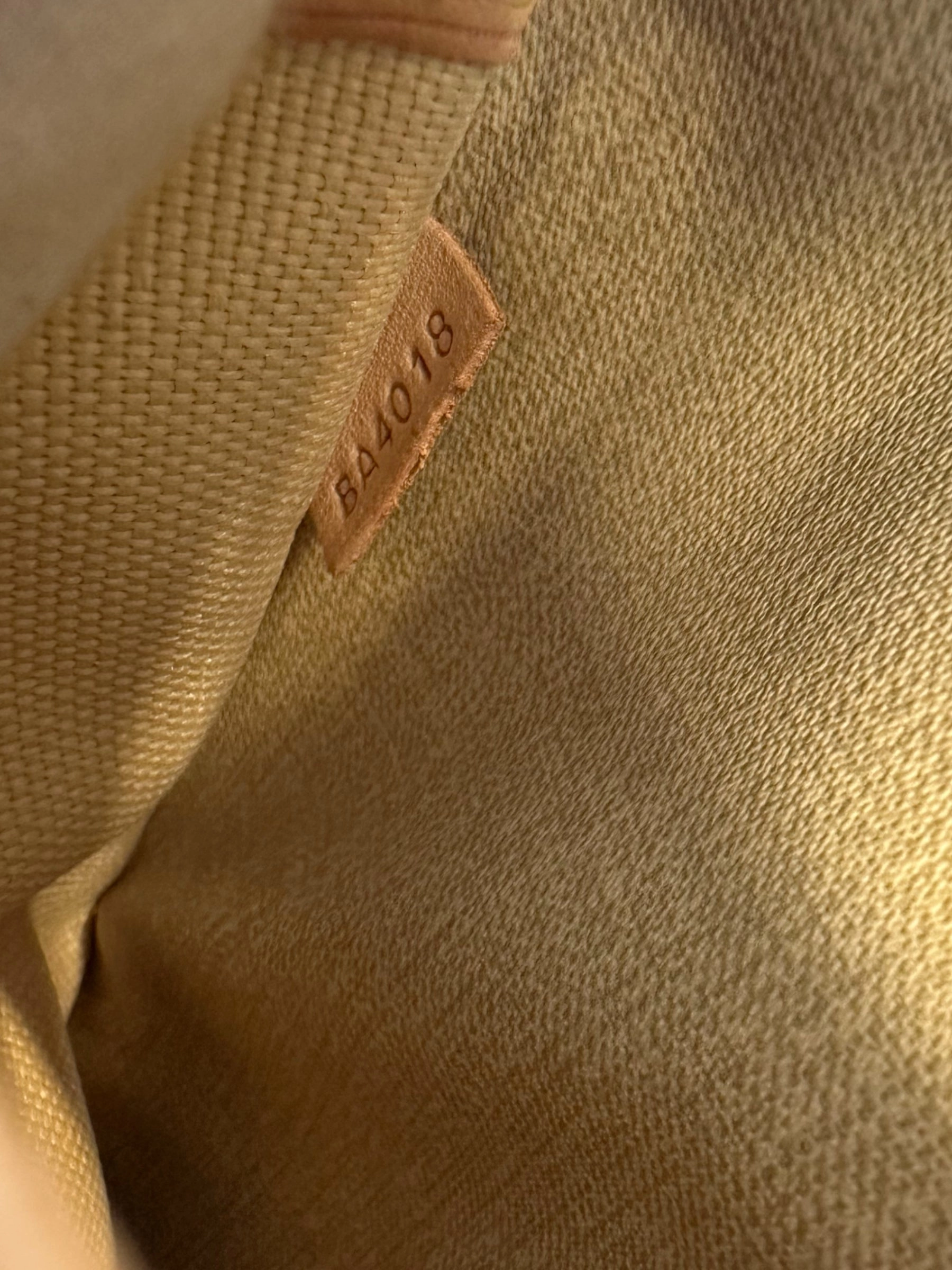 Louis Vuitton Monogram Canvas Deauville PM