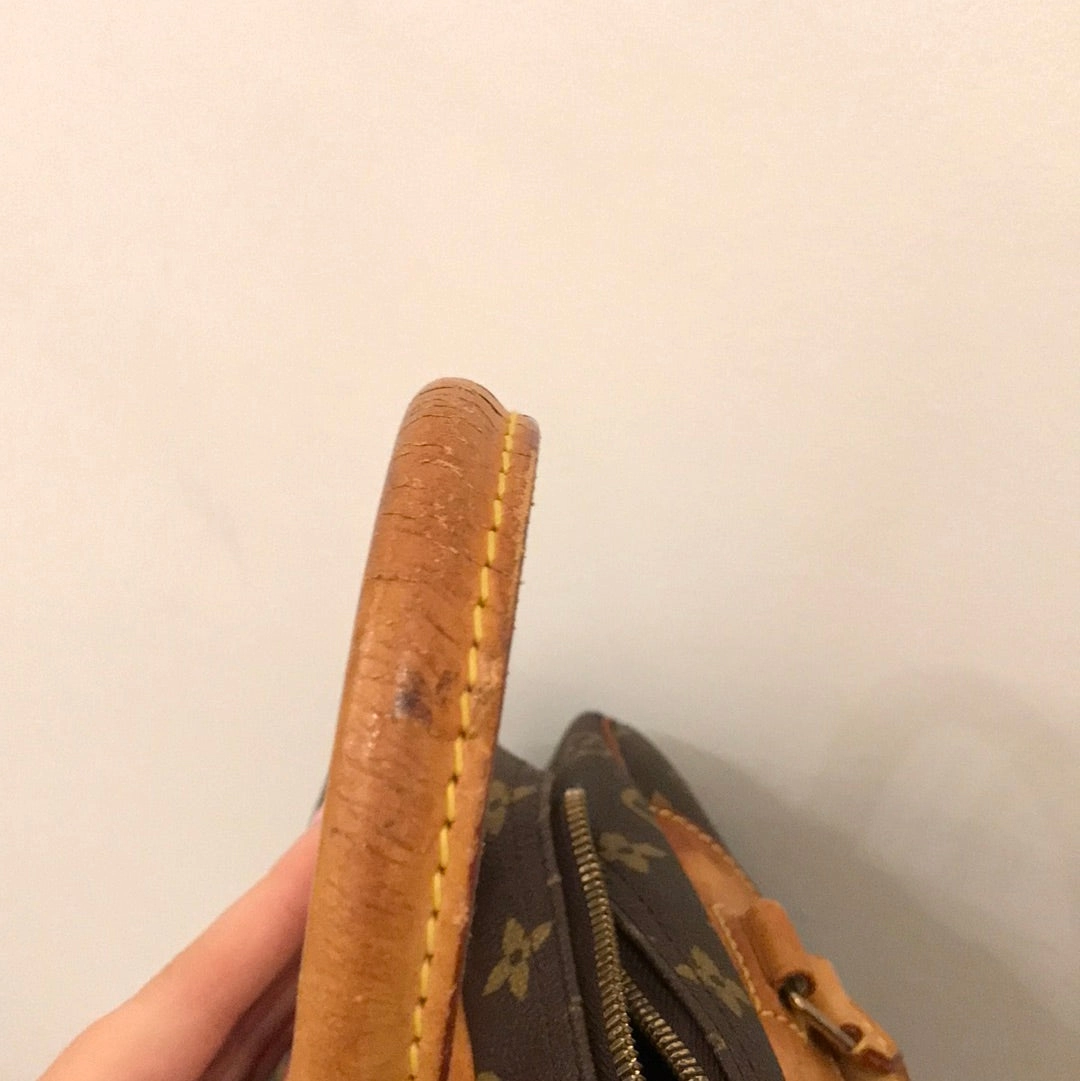 Louis Vuitton Monogram Canvas Deauville Tote