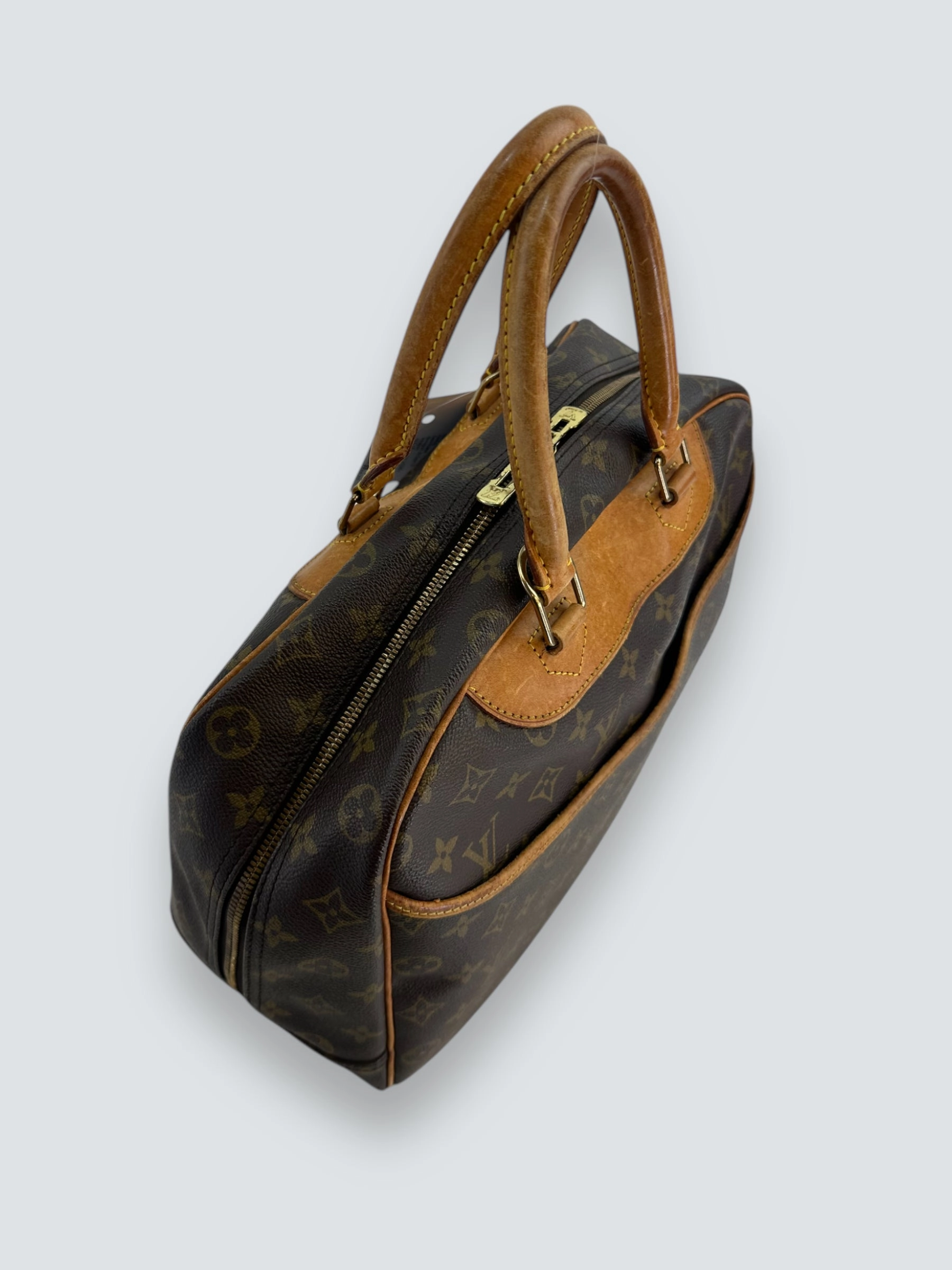 Louis Vuitton Monogram Canvas Deauville