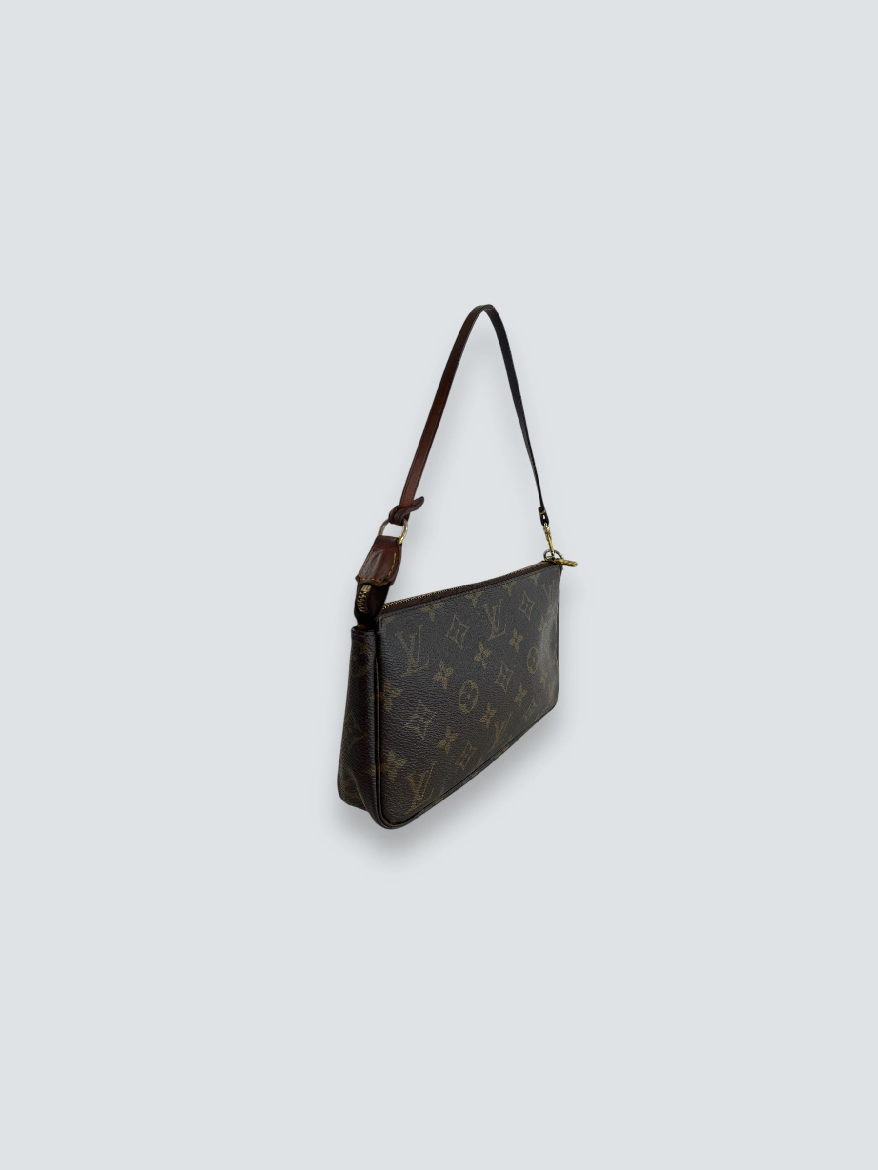 Louis Vuitton Monogram Canvas Pochette