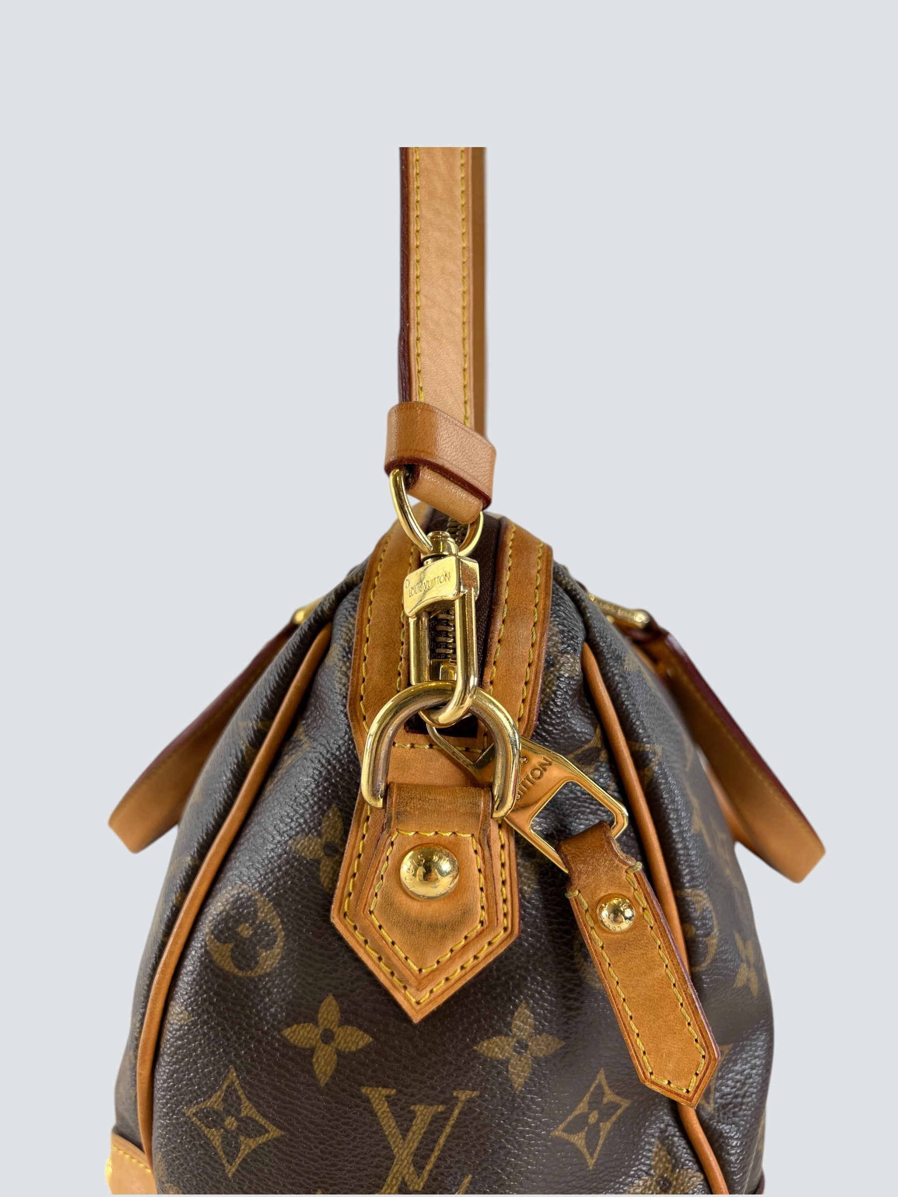 Louis Vuitton Monogram Canvas Retiro Tote