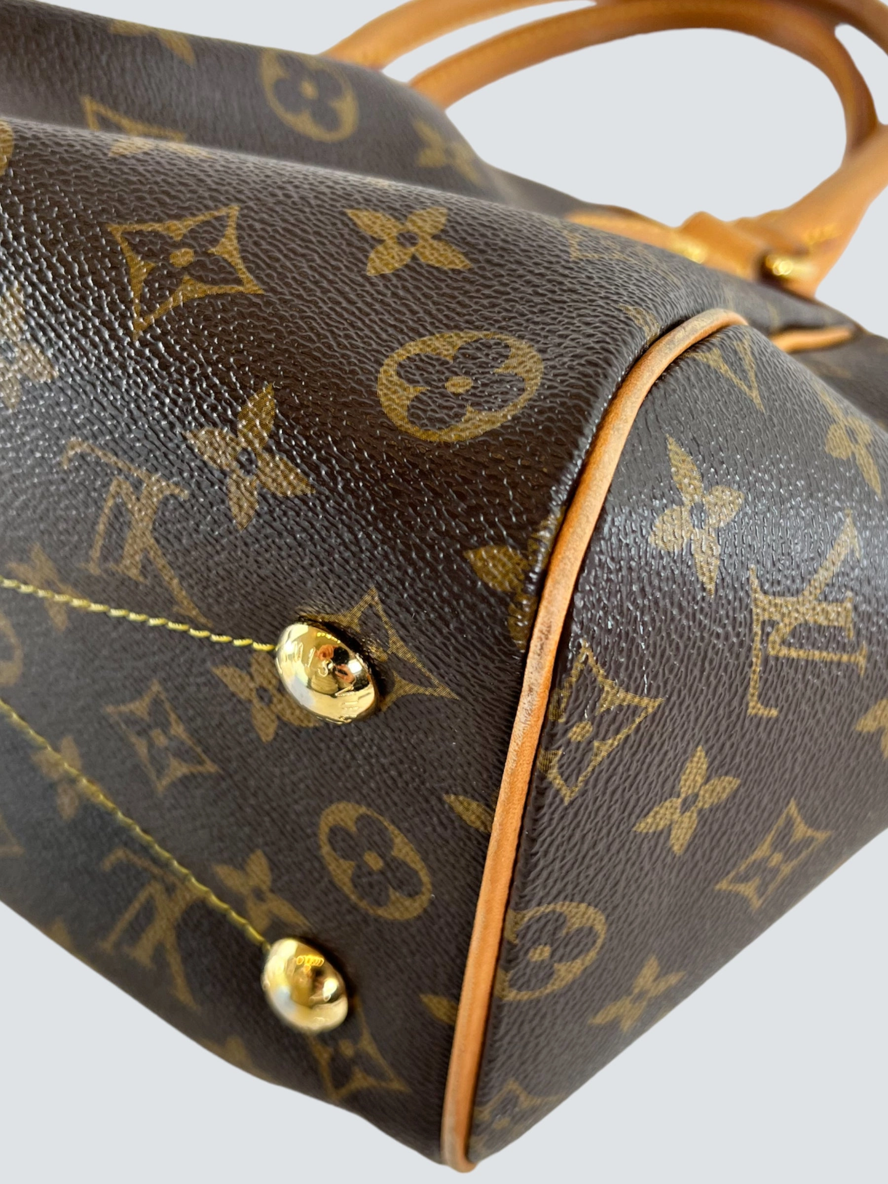 Louis Vuitton Monogram Canvas Tivoli Shoulder Bag