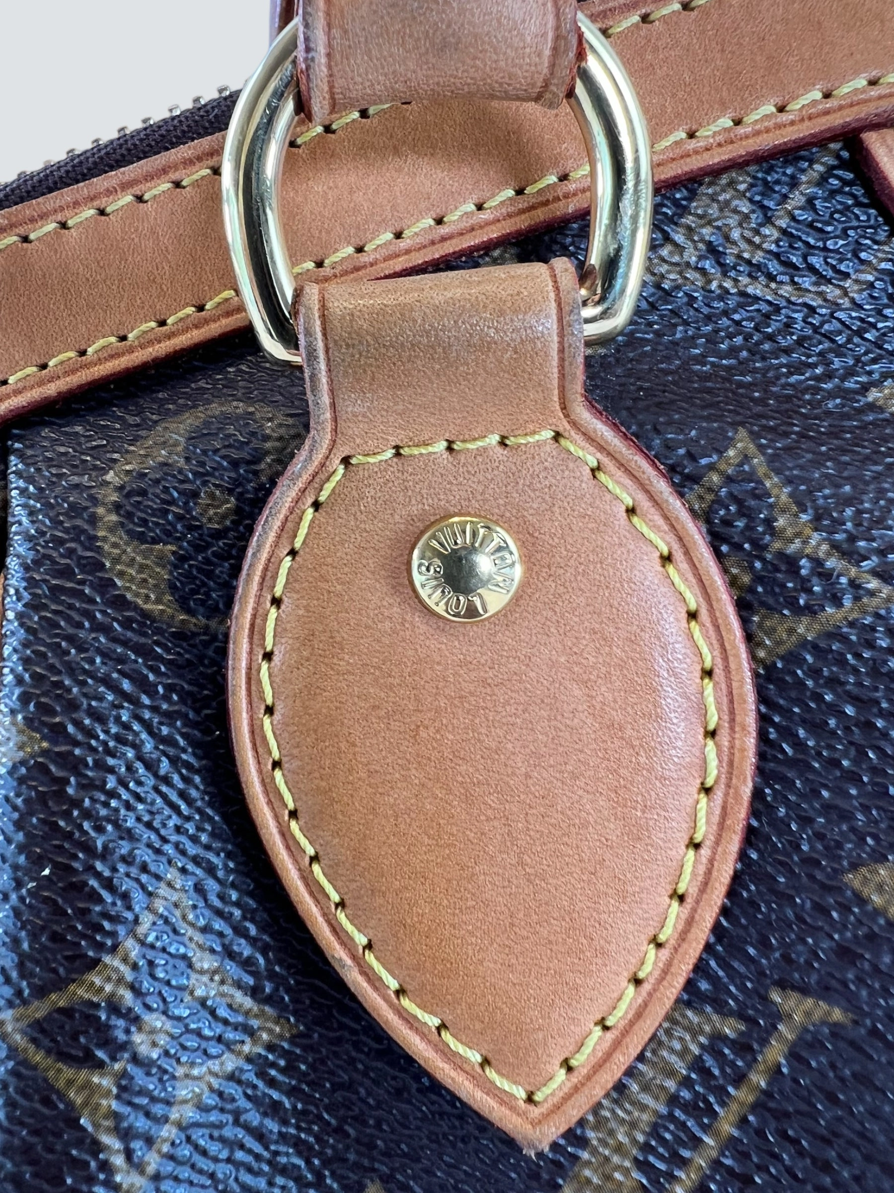 Louis Vuitton Monogram Canvas Tivoli Shoulder Bag
