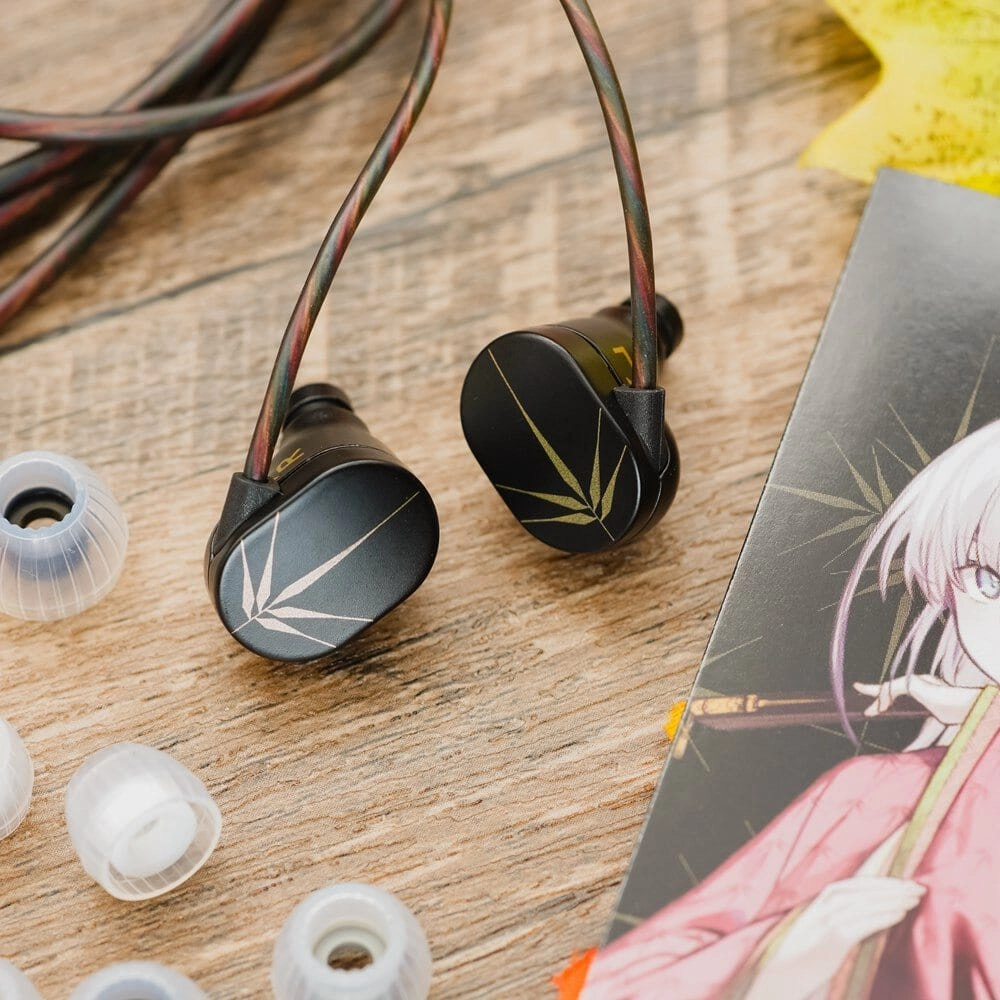 Moondrop CHU Entry Level Wired Dynamic IEM