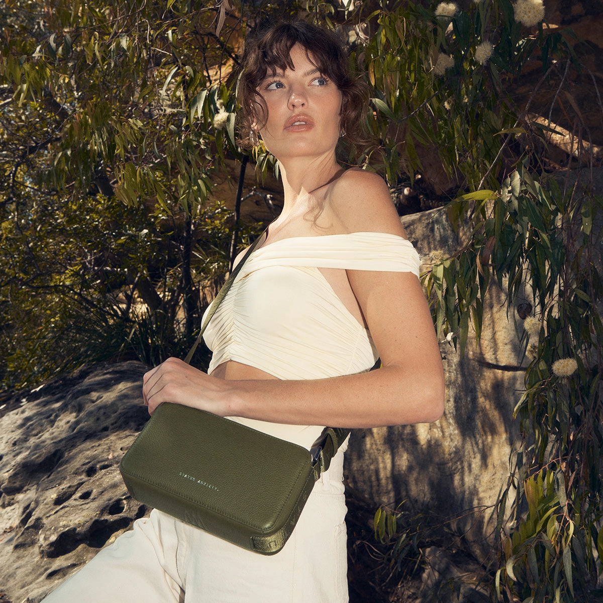 Status Anxiety Delirium Khaki