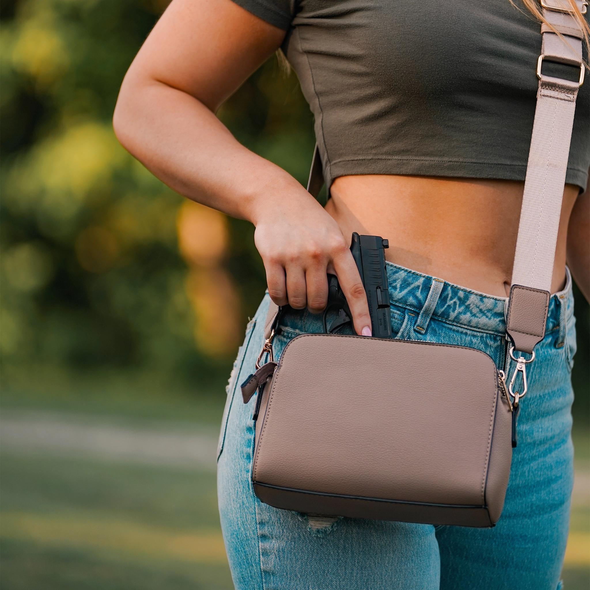 Suzie Compact Concealed Carry Crossbody