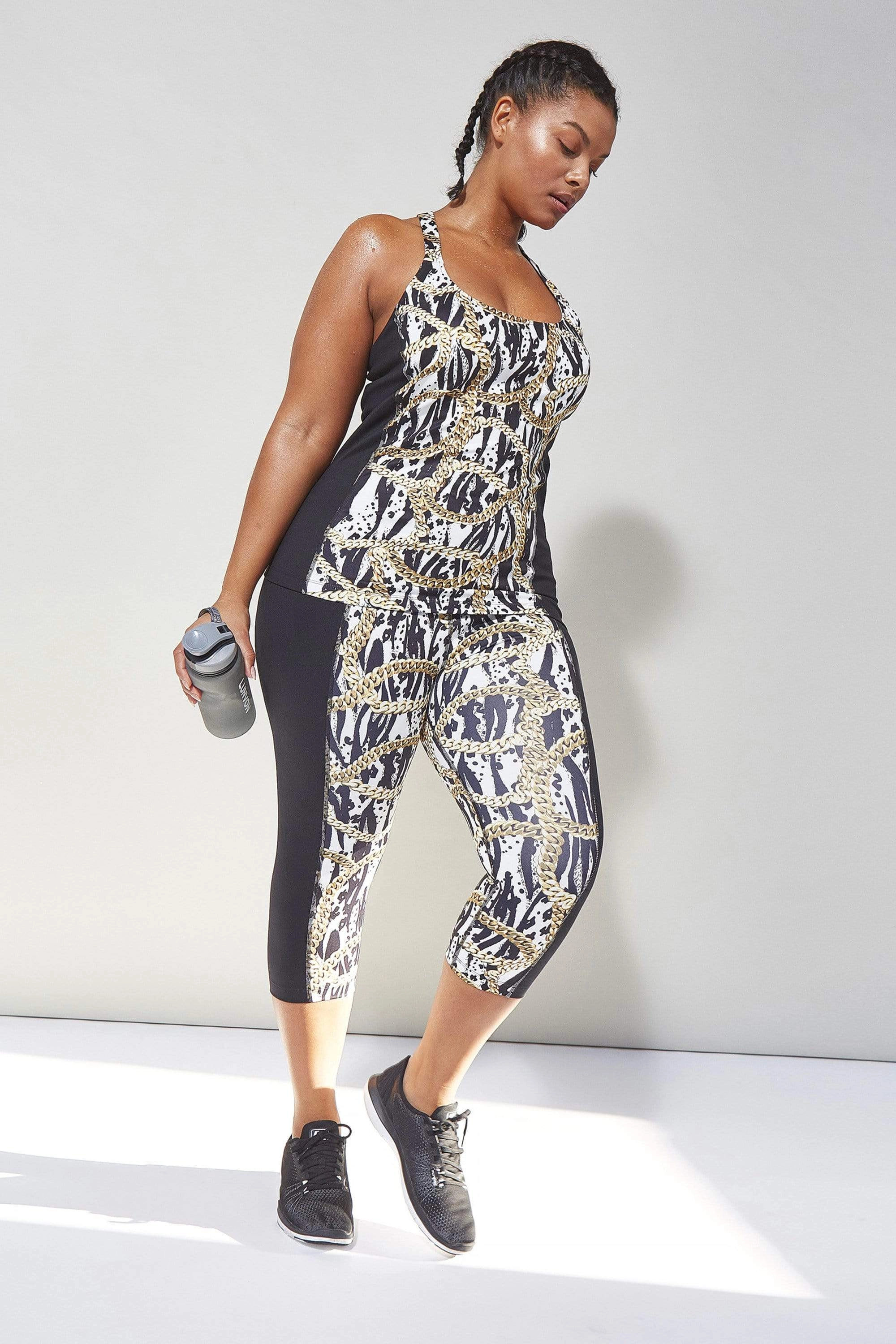 Wolf & Whistle Curve Zebra Chain Cropped Leggings